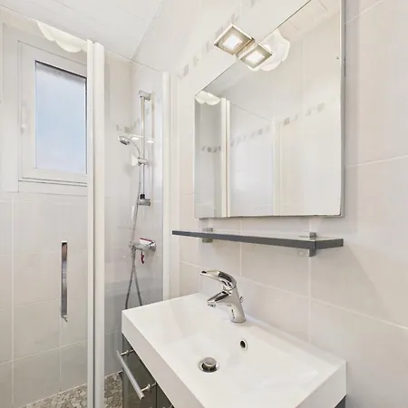 400m De La - Grande Maison Pour 10 Avec Jardin * La Tranche-sur-Mer